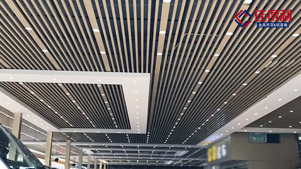 雷克萨斯4s店专用长条形铝方通吊顶
